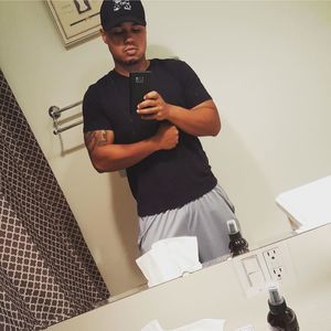 Meet your Posher, Devin